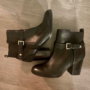 Tommy Hilfiger Booties 🖤